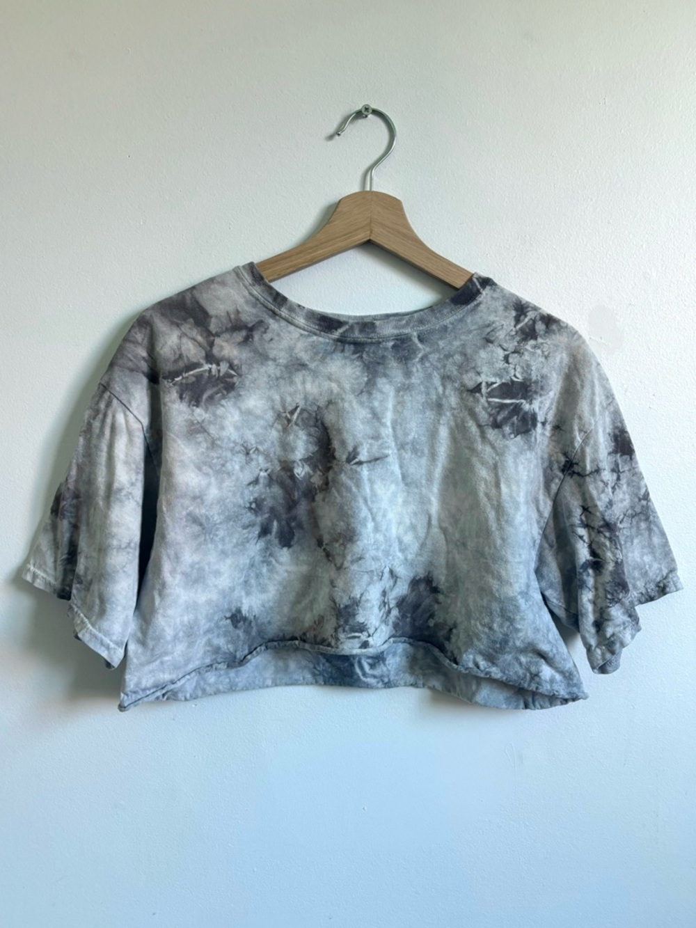 Cropped Tie-Dye T-Shirt